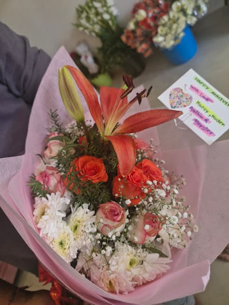 Flower arrangement by Flower Friends Mangalore